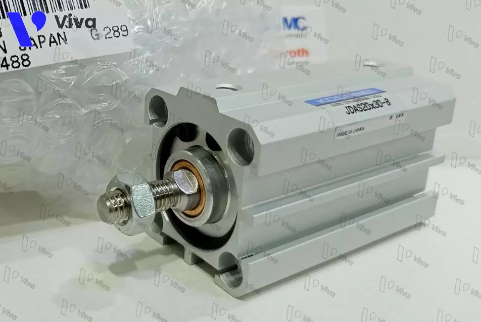 Square-bodied compact pneumatic cylinder