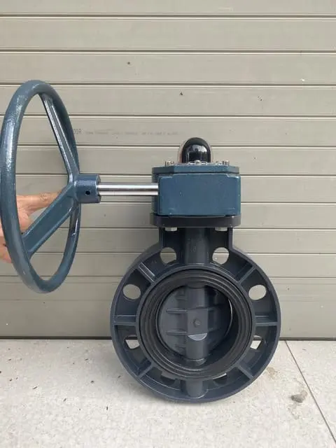 Van bướm PVC tay quay Van bướm PVC tay quay