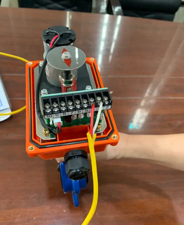 Cách đấu dây điện cho bộ điều khiển điện 24VDC